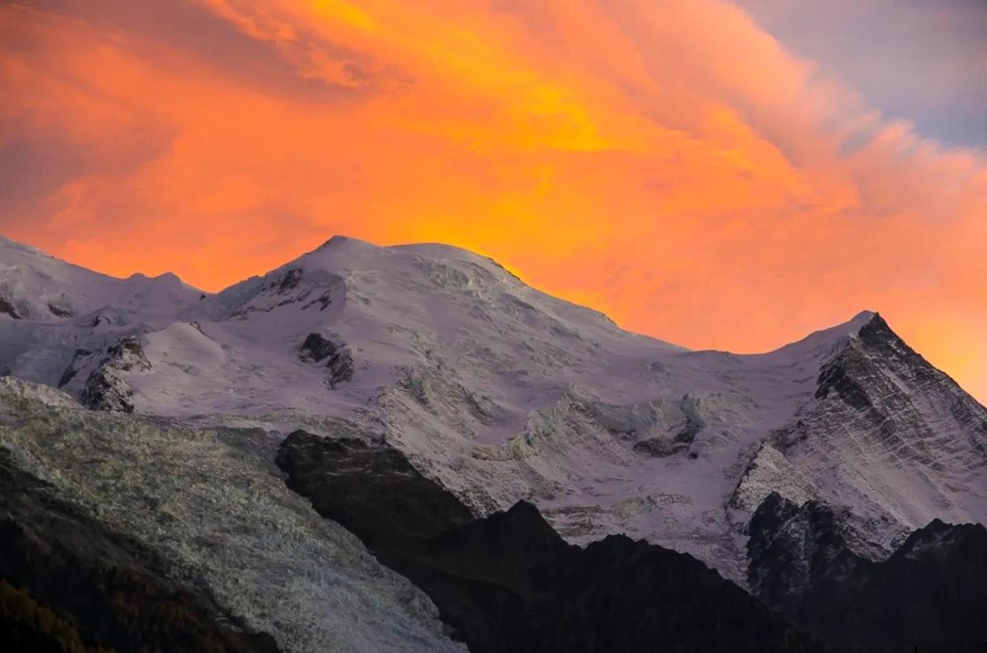Vue Magique En Hypercentre Avec Parking Privatif Chamonix Exterior foto